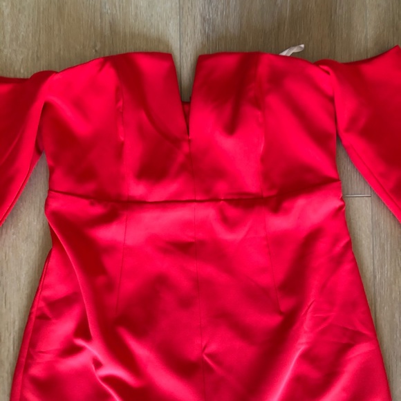 Bardot Dress - Picture 3 of 5